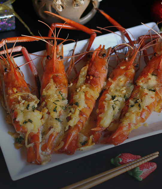 Công Thức Làm Tôm Nướng Phô Mai Béo Ngậy Siêu Đơn Giản (23)